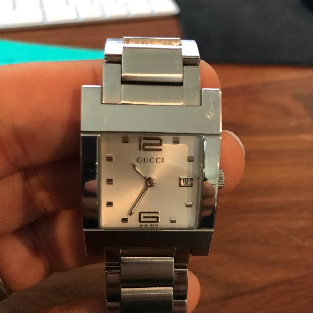 Gucci 7700M Men's/Unisex Watch